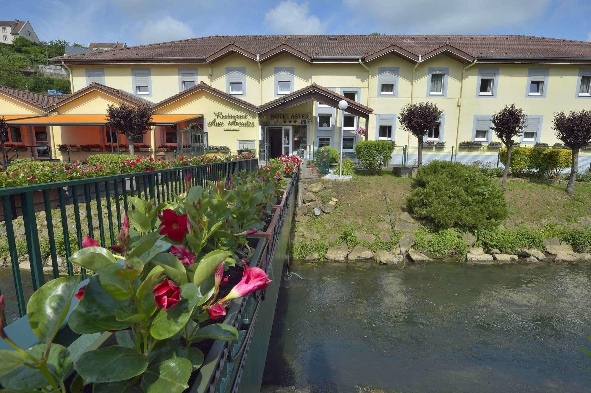 Hôtel Aster Briey Exterior foto